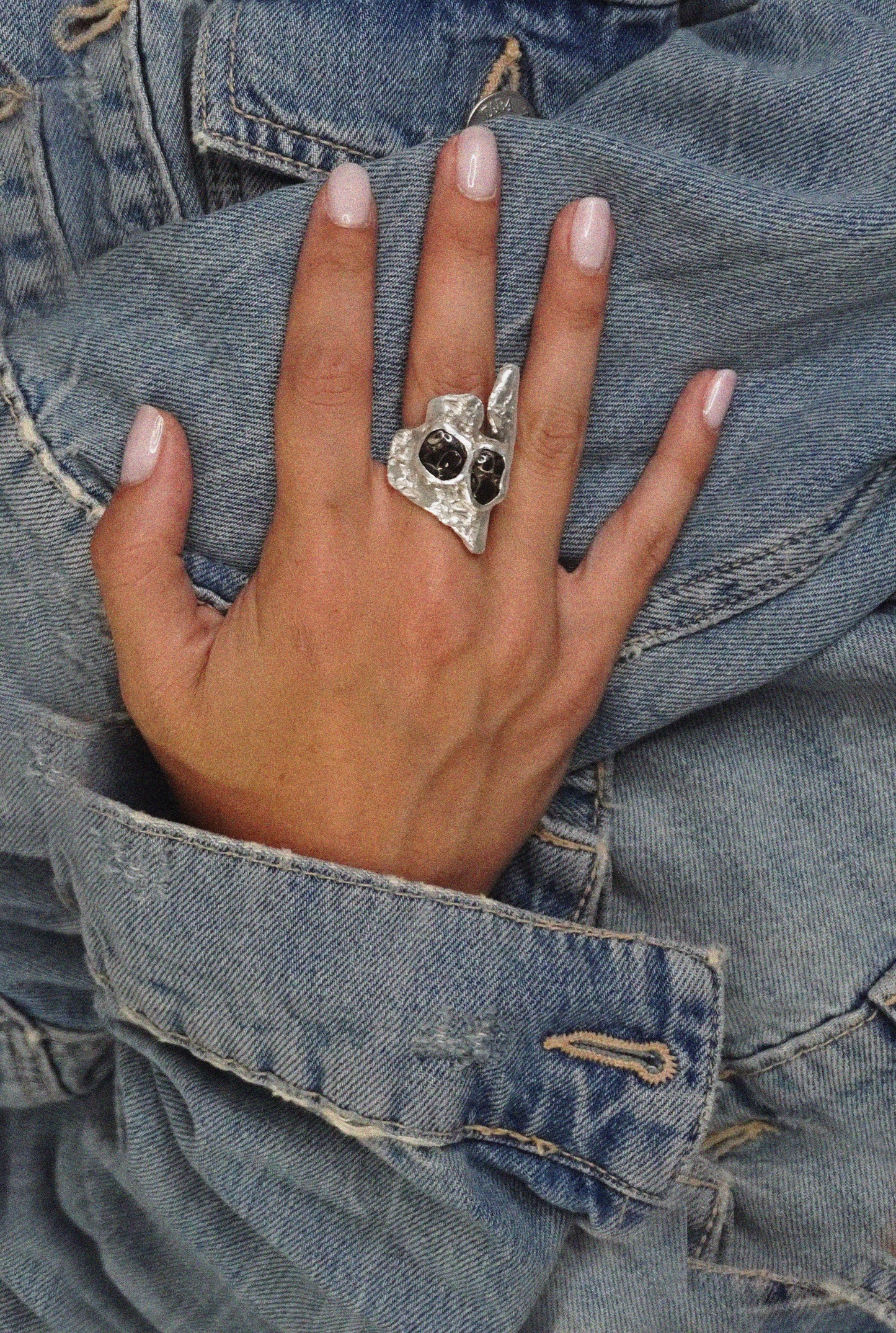 STONE RING