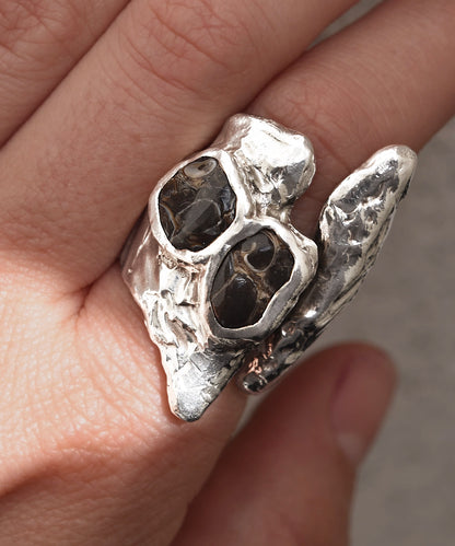 STONE RING